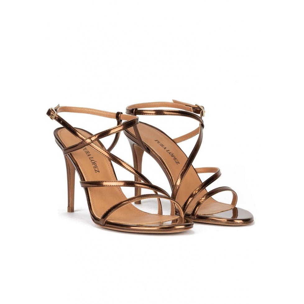 Pura López Sandalias De Diseño Minimalista Con Tacón Alto En Piel Bronce