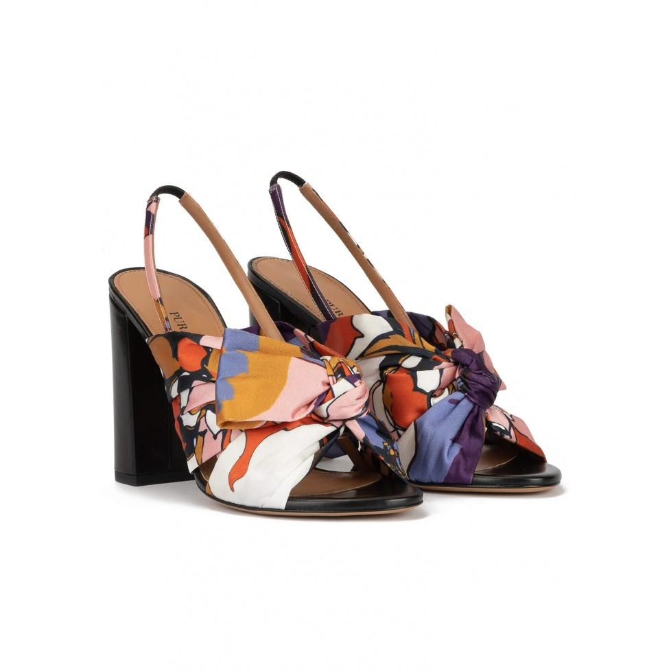 Pura López Sandalias De Tacón Alto Ancho En Tejido Con Print Floral