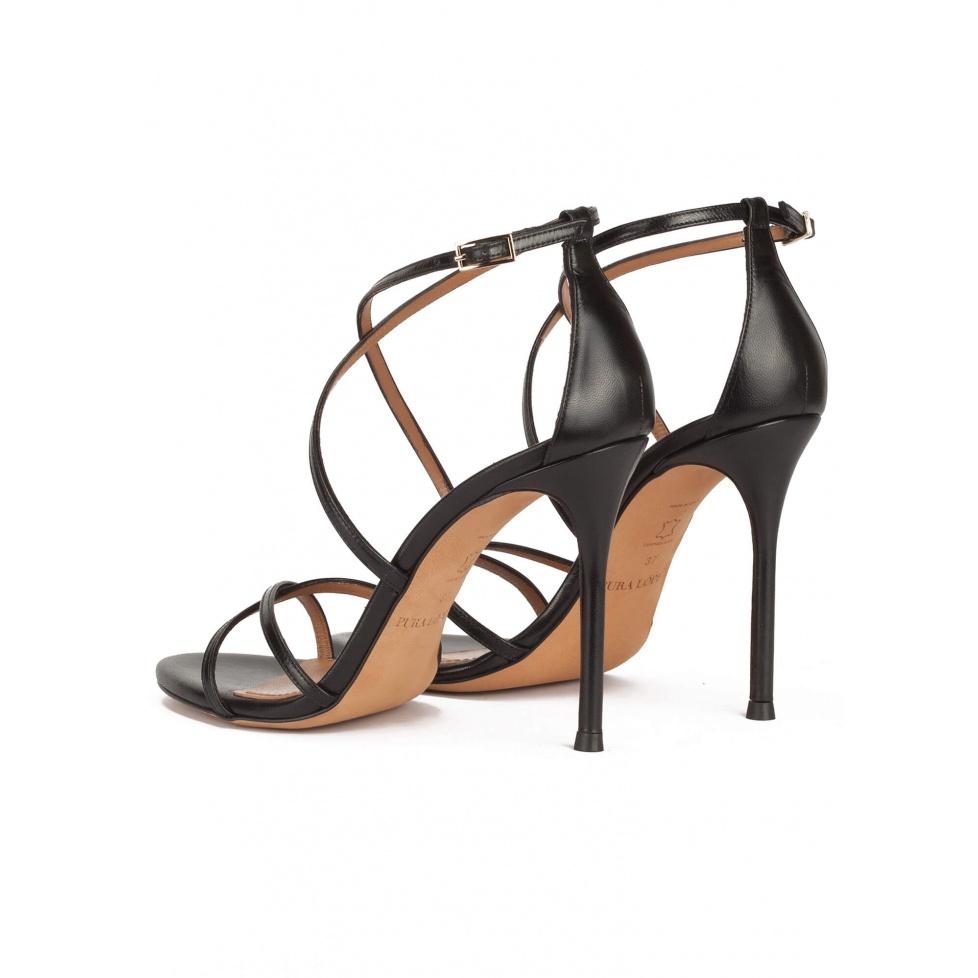 Pura López Sandalias De Tacón Alto Con Tiras Cruzadas En Piel Color Negro