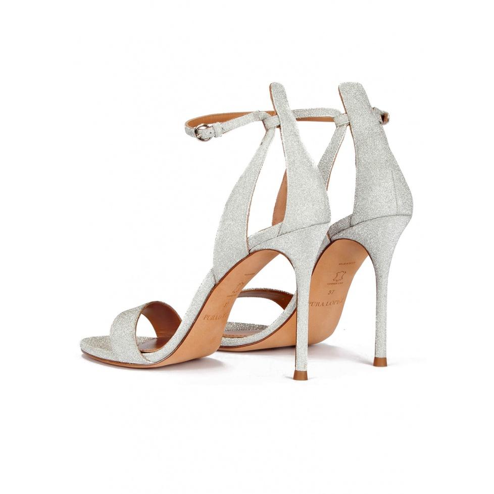 Pura López Sandalias De Tacón En Glitter Plata Con Pulsera