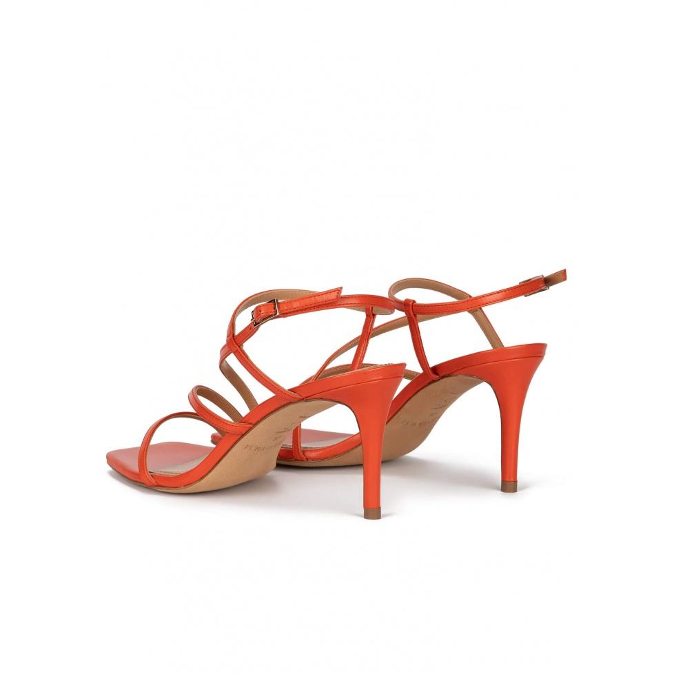 Pura López Sandalias Naranja De Puntera Cuadrada Y Tacón Medio En Piel