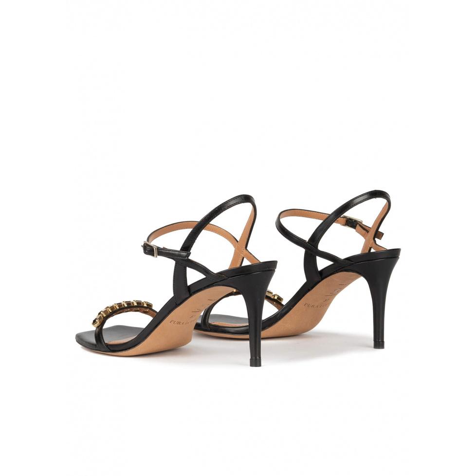 Pura López Sandalias Negras De Piel Con Tacón Medio Adornadas Con Cristales