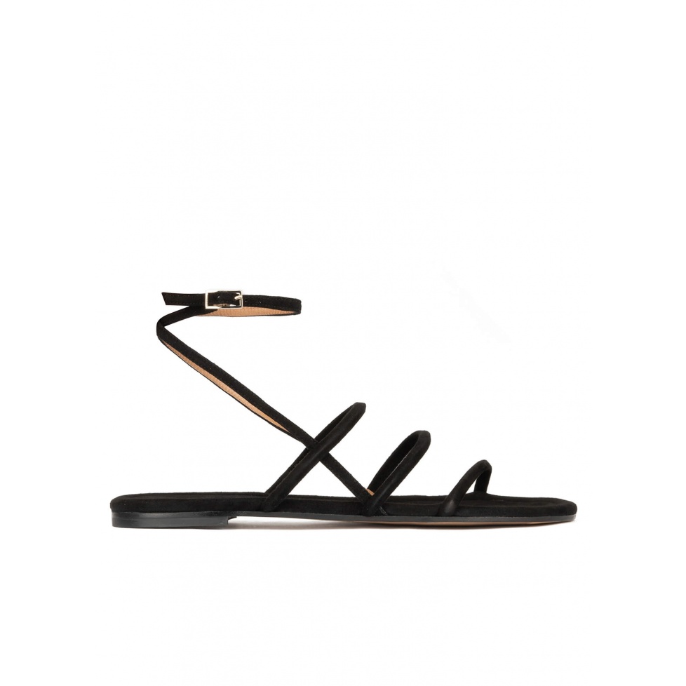 pura lópez Sandalias planas de tiras en ante negro con pulsera