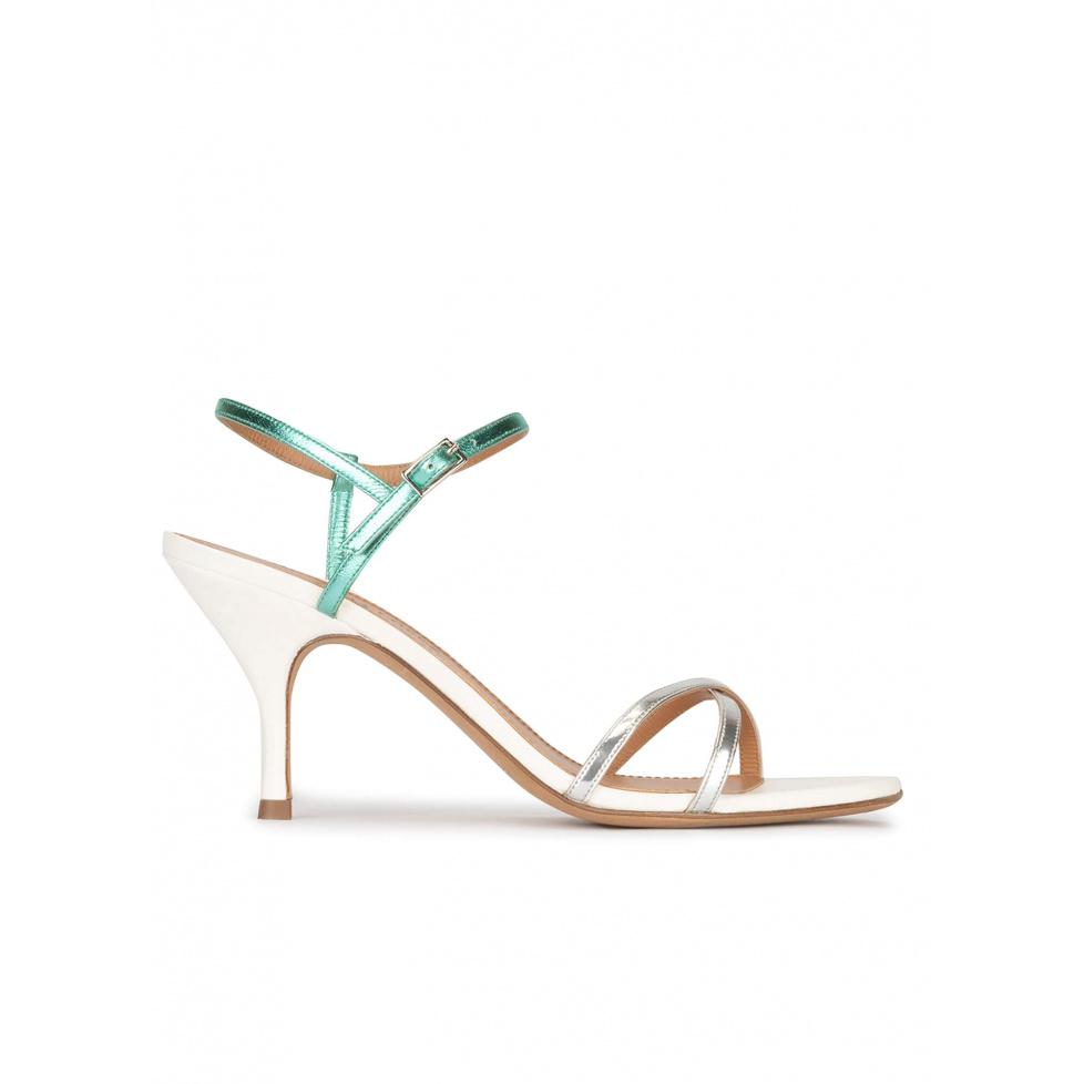 Pura López Sandalias Plateadas De Tacón Medio En Piel