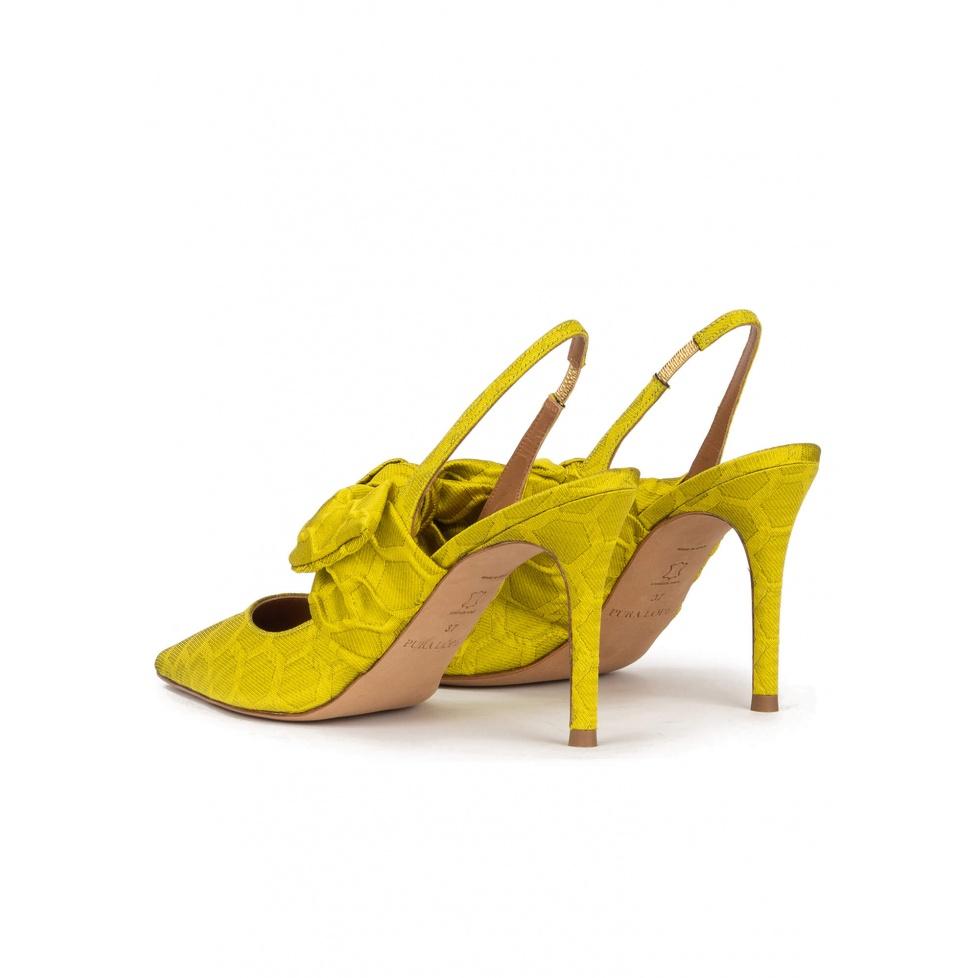 Pura López Zapatos Altos De Punta Fina En Verde Pistacho Con Lazada