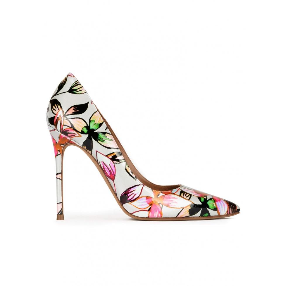 pura lópez Zapatos de punta con tacón fino de 11 cms con estampado floral
