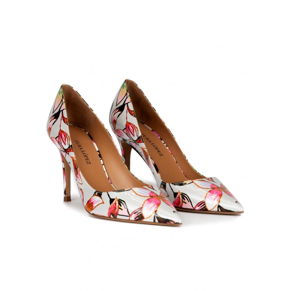 Pura López Zapatos De Punta Fina Y Tacón Stiletto En Tejido Con Estampado Floral