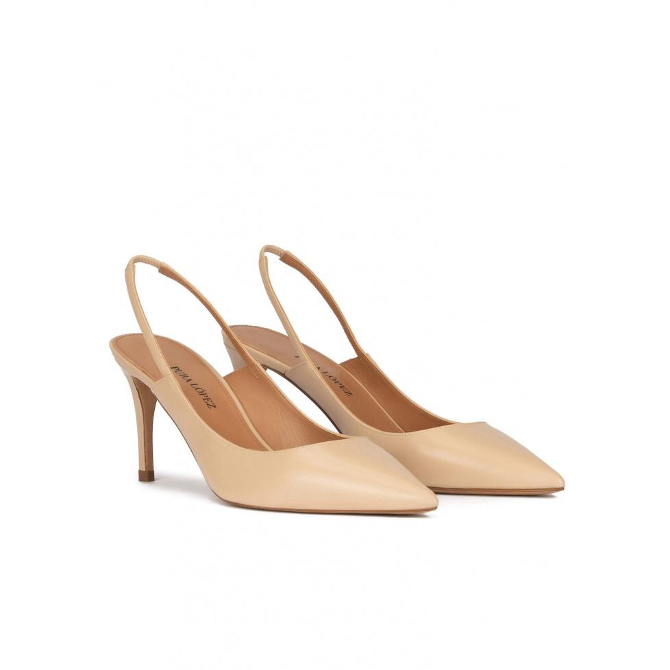 Pura López Zapatos Destalonados De Tacón Medio En Piel Beige