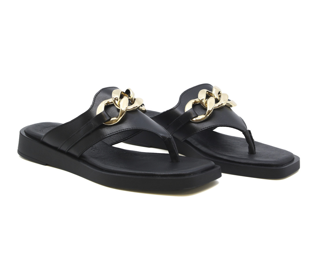 Raquel Perez BETTINA