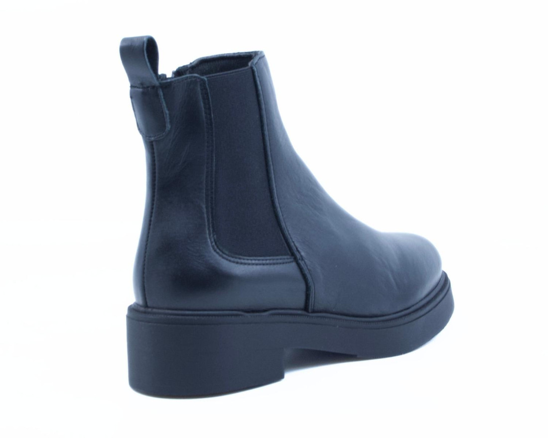 Raquel Perez Botín Funchal 23 Negro Mujer