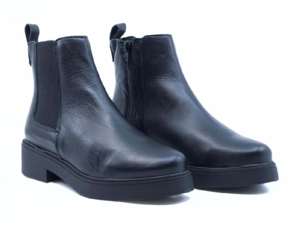 Raquel Perez Botín Funchal 23 Negro Mujer