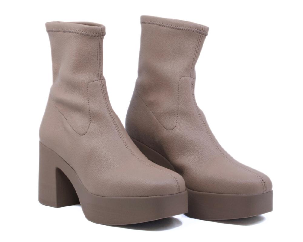 Raquel Perez Botín Lisboa Napa Beluga Marrón Mujer