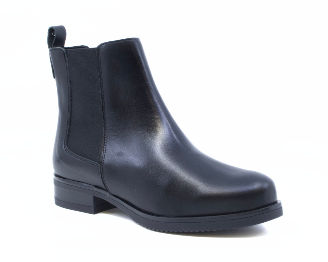 Raquel Perez Botín Oporto 23 Negro Mujer