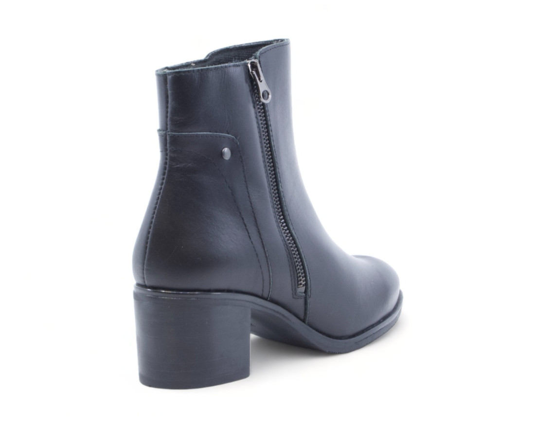 Raquel Perez Botín Parma 23 Negro Mujer