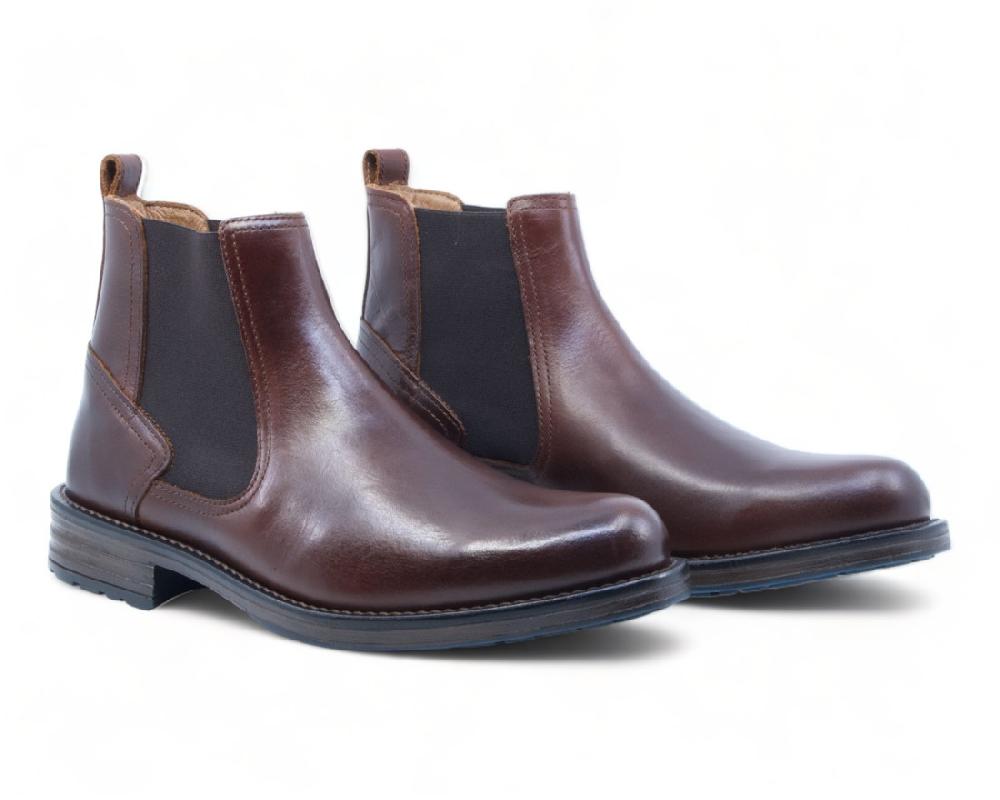 Raquel Perez Botín Travis Marrón Hombre