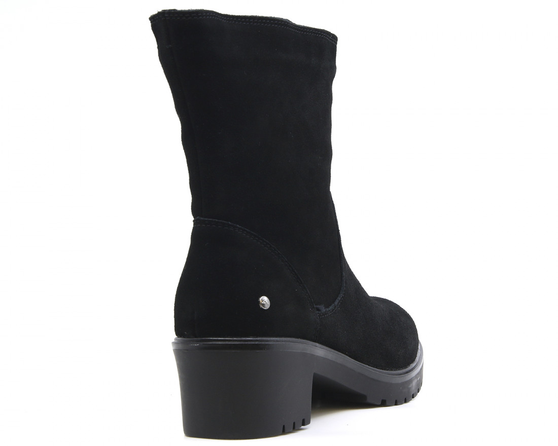 Raquel Perez CALIFORNIA