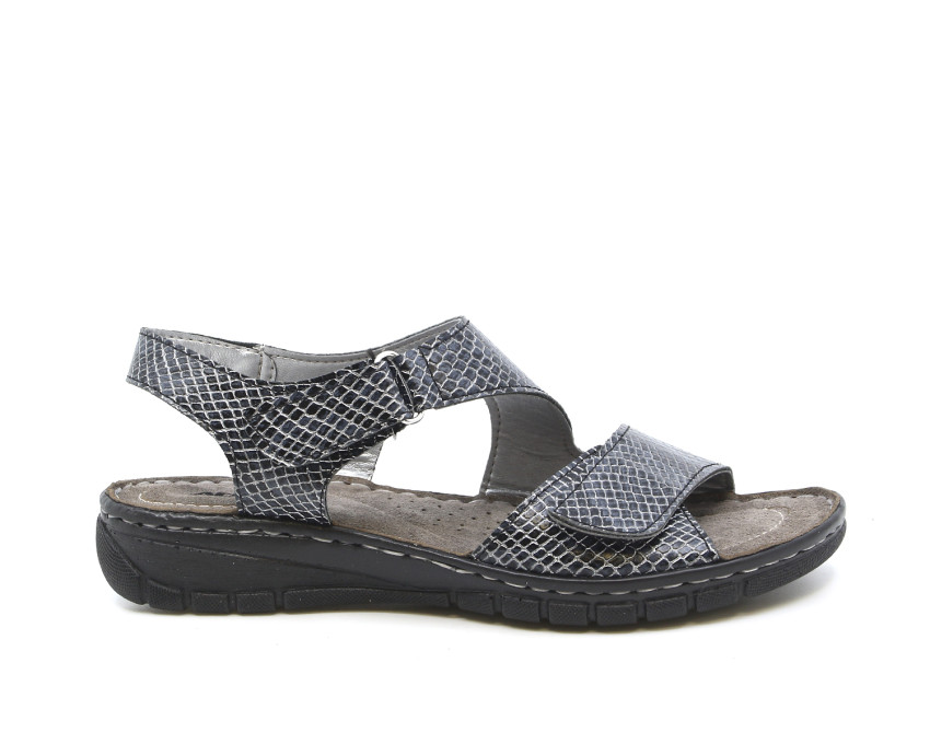 raquel perez CARDIFF