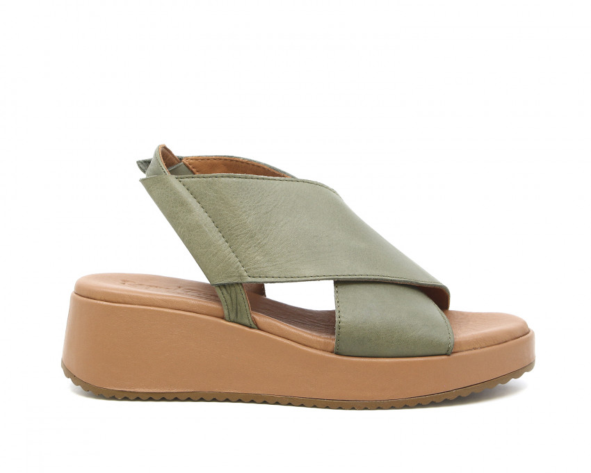 raquel perez ENOTECA