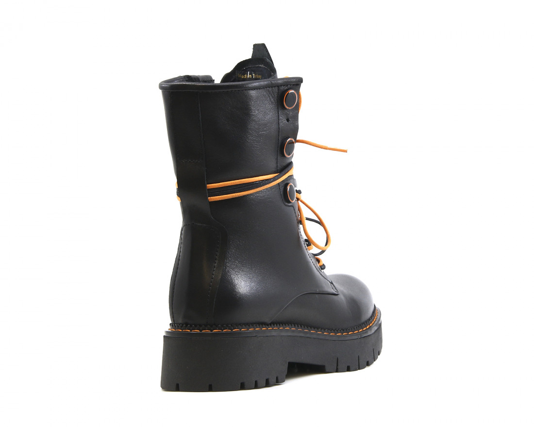 Raquel Perez GERMANIA