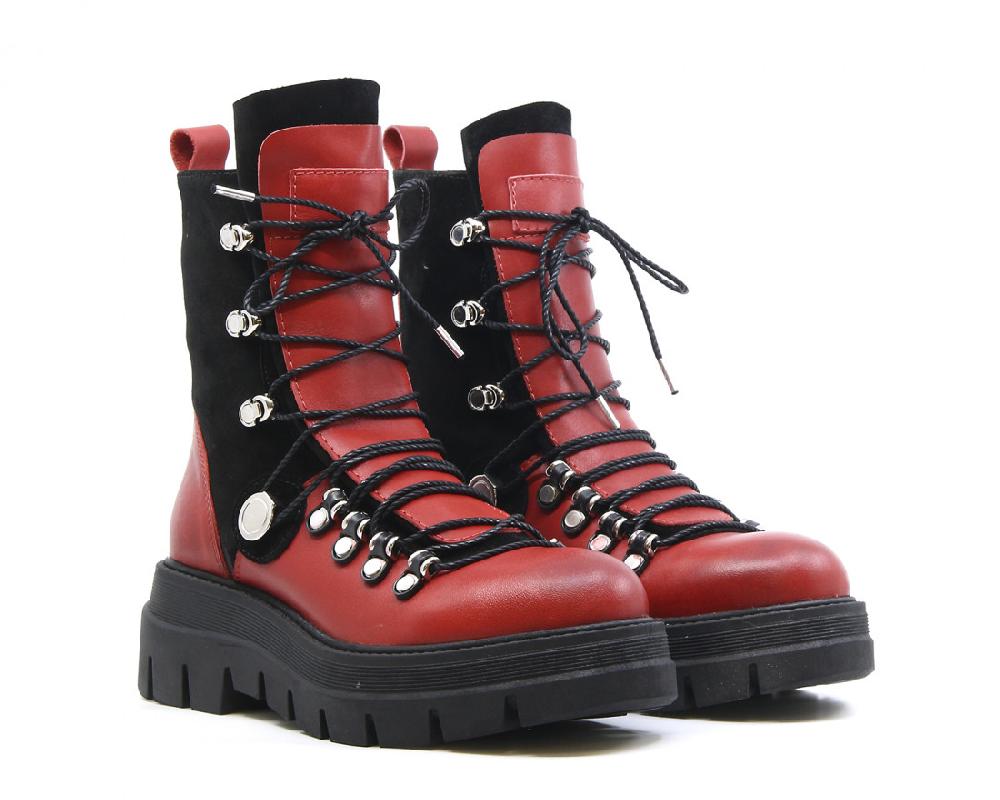 Raquel Perez HIMALAYA