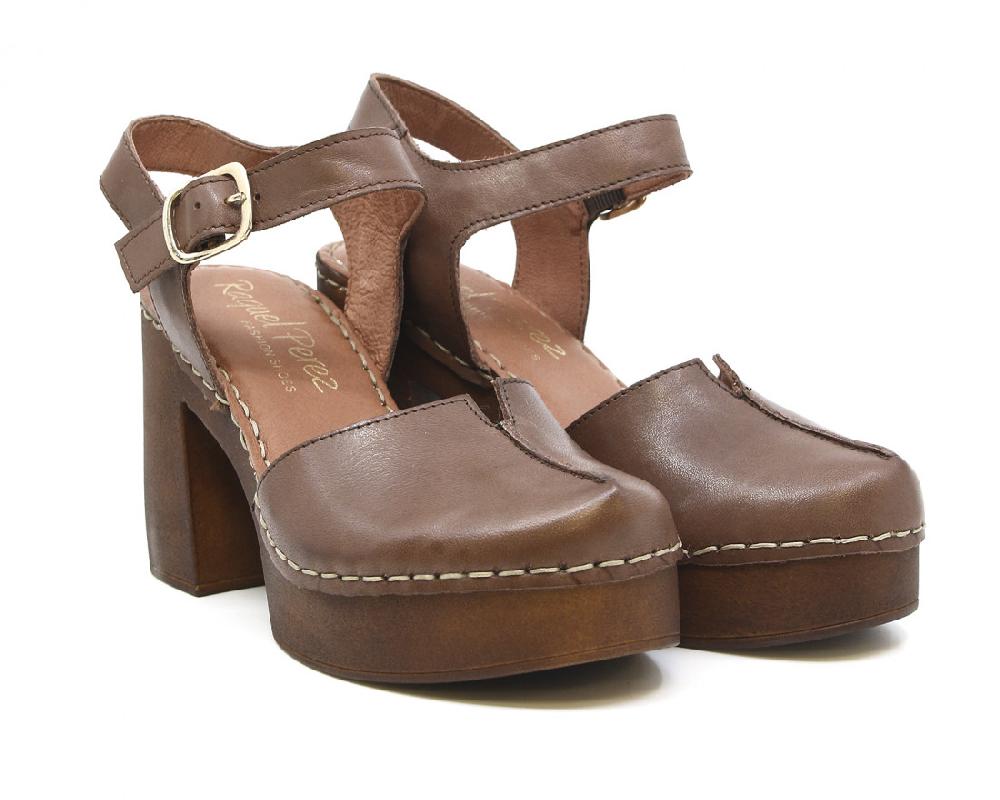 Raquel Perez PIASTRELLA 03