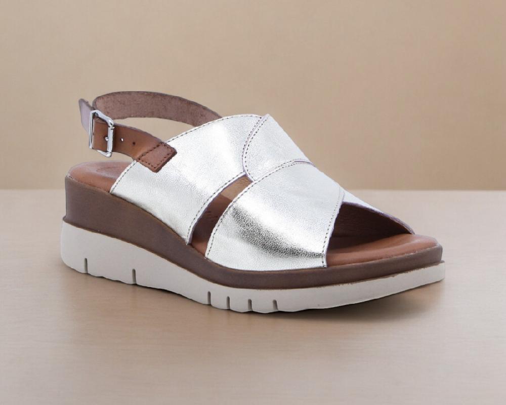 Raquel Perez Sandalia Fiorella Platino Mujer