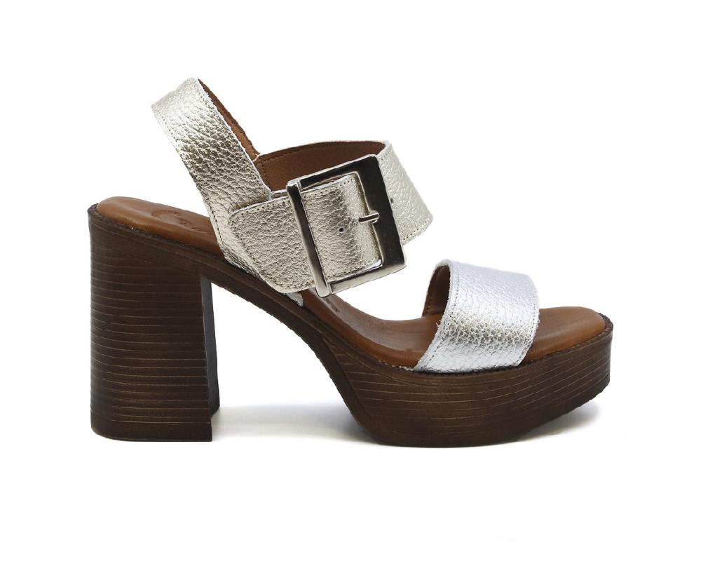 Raquel Perez TIZIANA