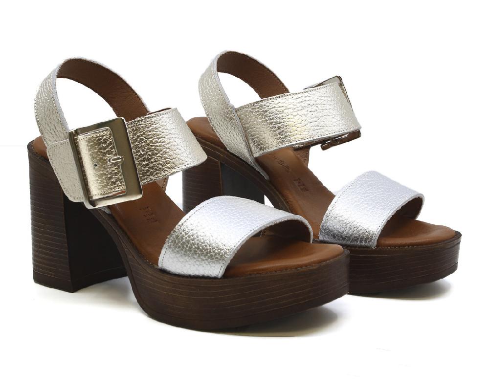 Raquel Perez TIZIANA