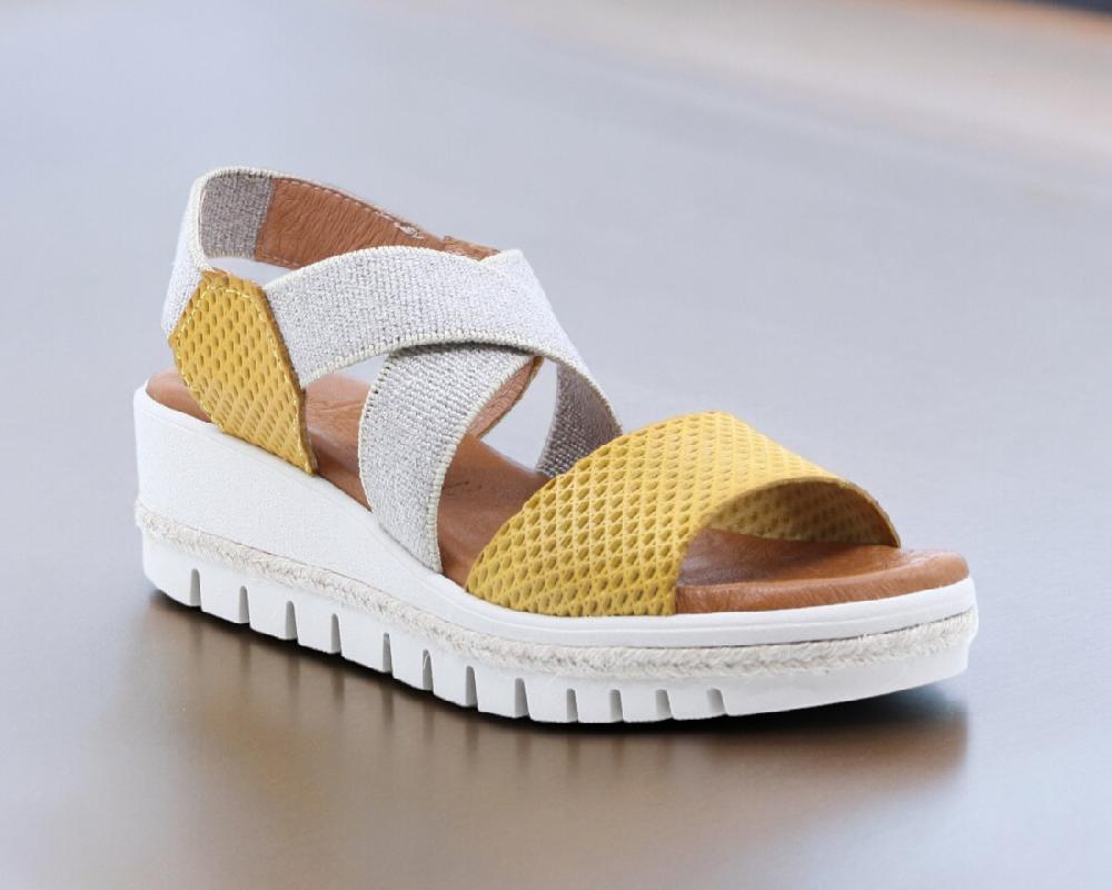 Raquel Perez Sandalia Cuña Imperia 05 Amarillo Beige Mujer