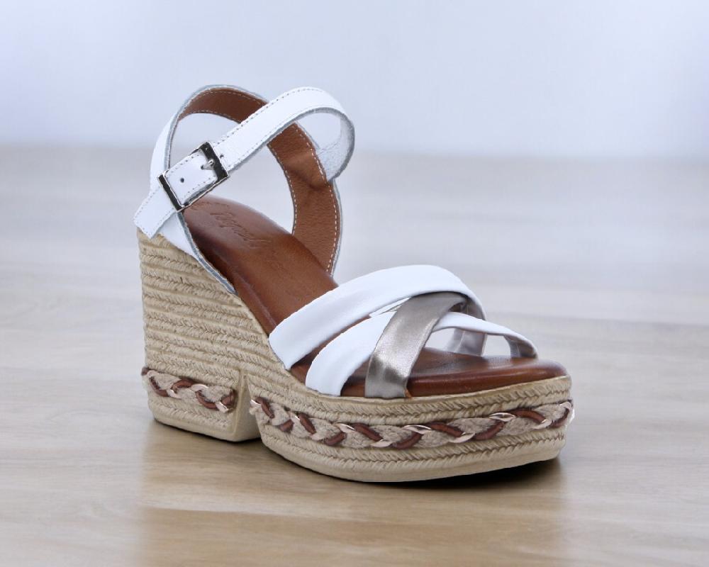 Raquel Perez Sandalia Cuña Minarete Blanco Arena Metal Mujer