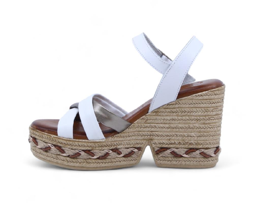 Raquel Perez Sandalia Cuña Minarete Blanco Arena Metal Mujer