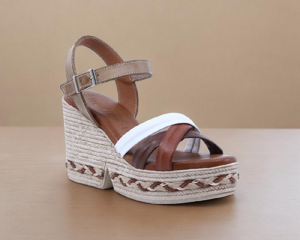 Raquel Perez Sandalia Cuña Minarete Cuero Nuez Blanco Mujer