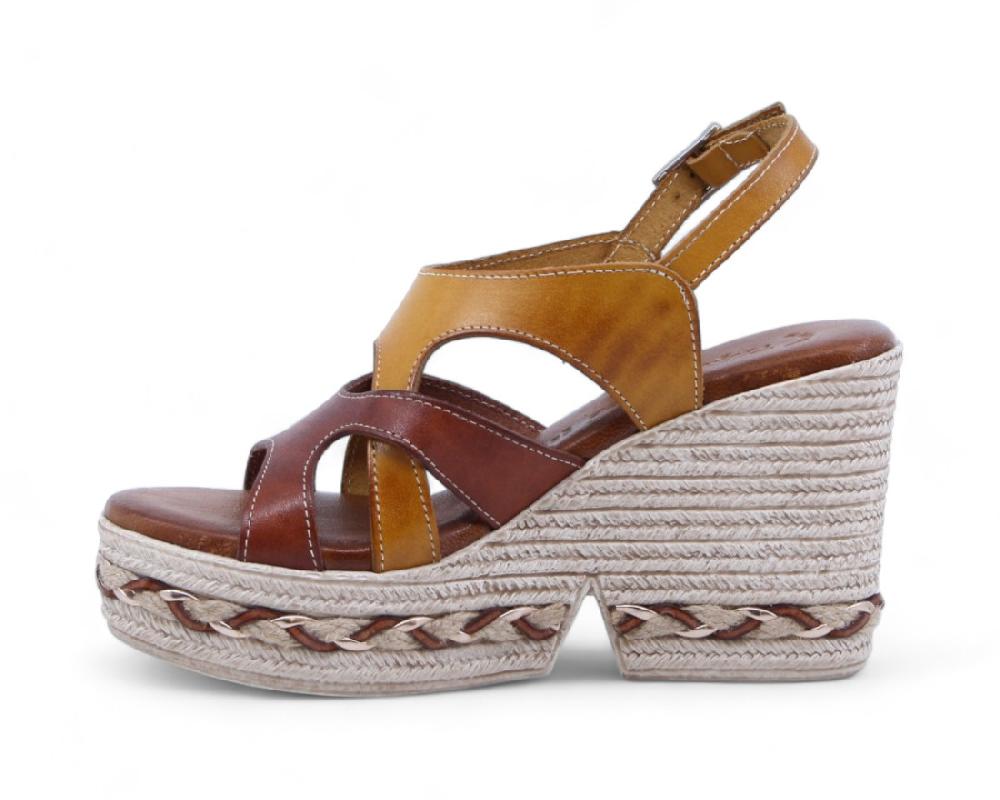 Raquel Perez Sandalia Cuña Minino 02 Cuero Mostaza Mujer