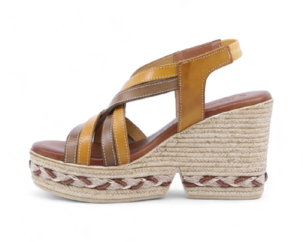 Raquel Perez Sandalia Cuña Minnie 02 Tostado Mostaza Mujer