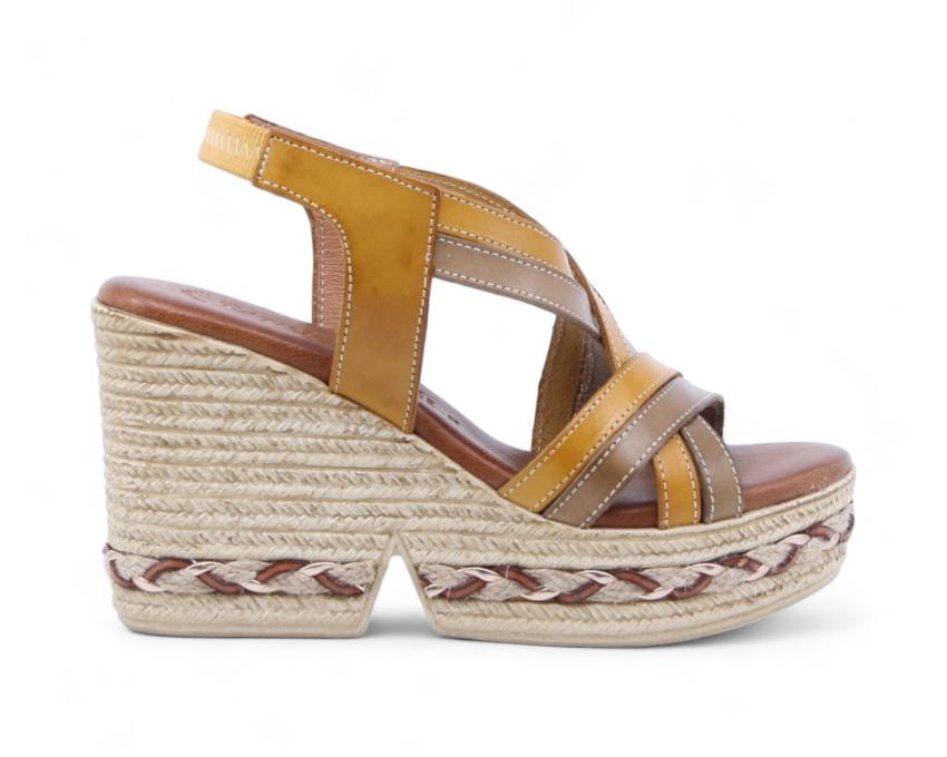 raquel perez Sandalia Cuña Minnie 02 Tostado Mostaza Mujer