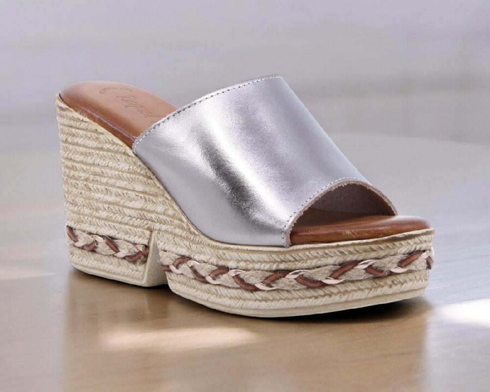 Raquel Perez Sandalia Cuña Misandei 02 Gris Metalizado Mujer