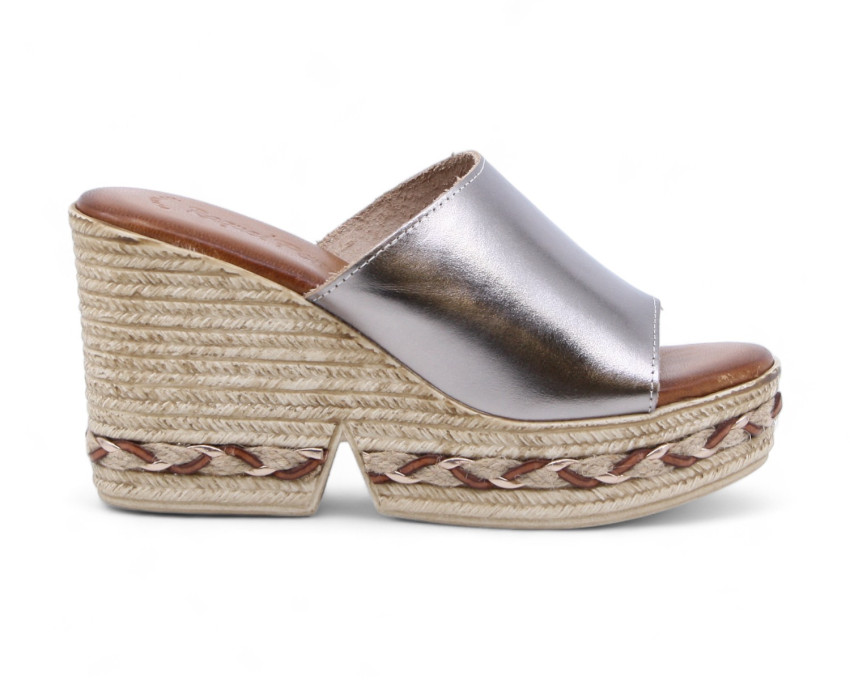 raquel perez Sandalia Cuña Misandei 02 Gris Metalizado Mujer