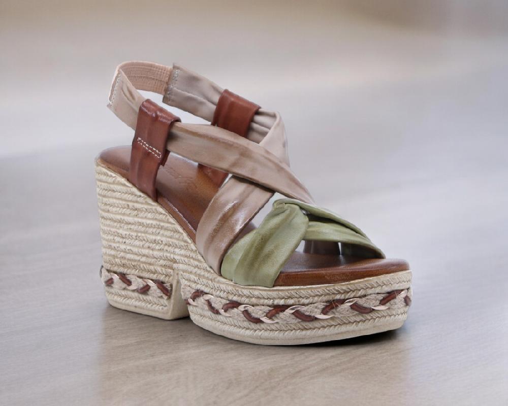 Raquel Perez Sandalia Cuña Mistela 02 Cuero Arena Mujer