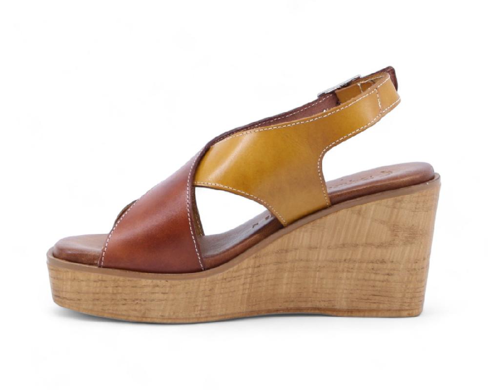 Raquel Perez Sandalia Cuña Moma 02 Mostaza Cuero Mujer