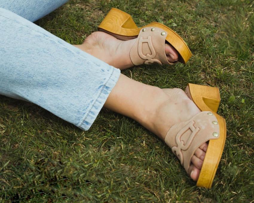 raquel perez Sandalia Tacón Ornella 04 Ante Beige Mujer