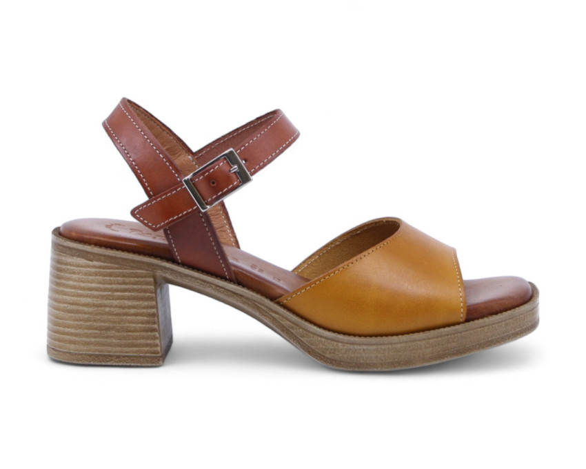 raquel perez Sandalia Tacón Pasatiempo Mostaza Mujer