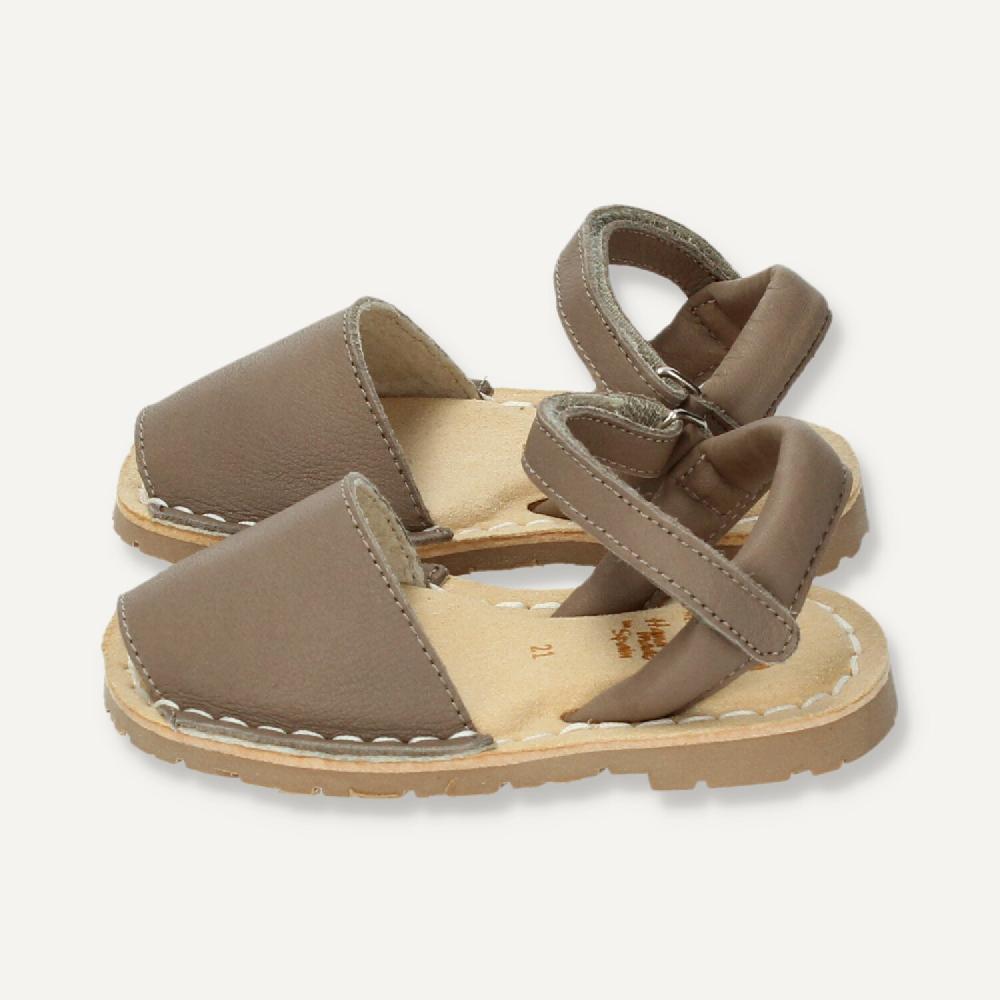 Ria Menorca Menorquina atada y acolchada Mallorca Visón