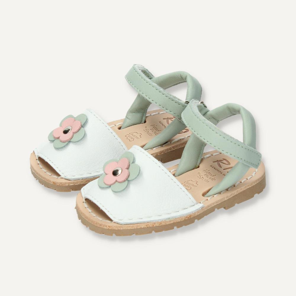 Ria Menorca Menorquina Atada Flores Colores