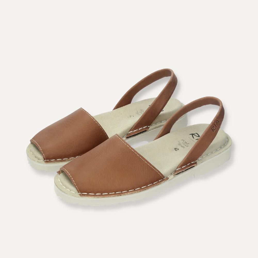 Ria Menorca Menorquina Hombre Acolchada Cuero