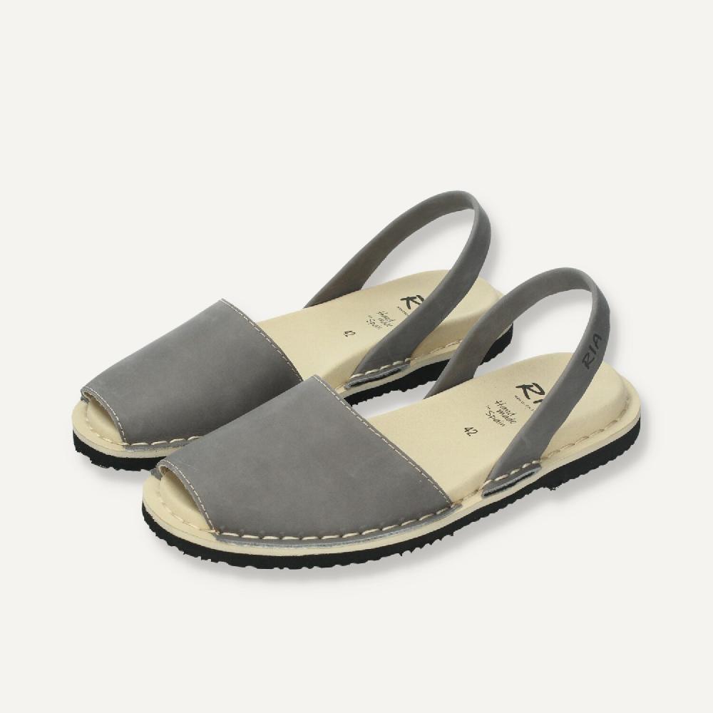 Ria Menorca Menorquina Hombre Acolchada Gris