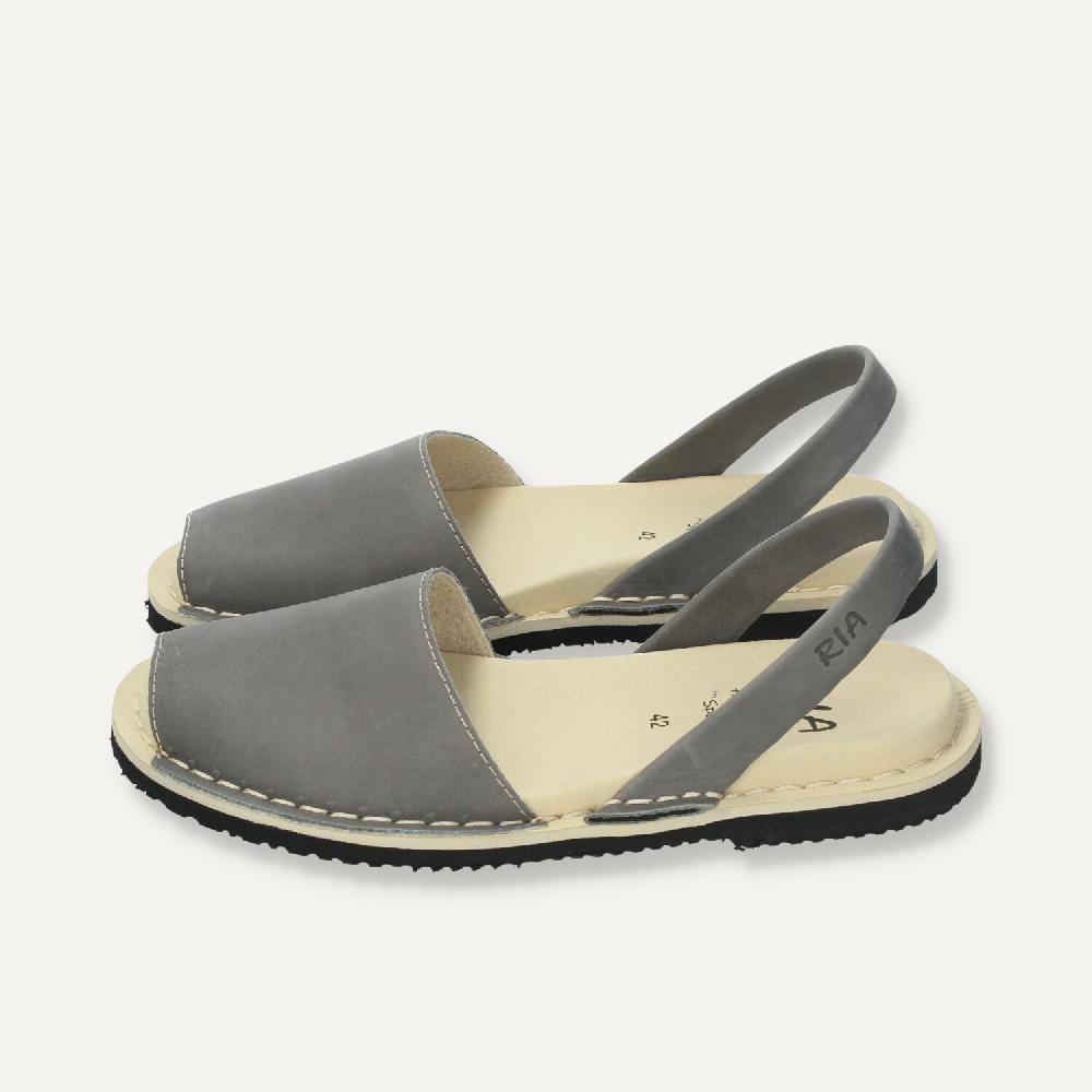 Ria Menorca Menorquina hombre Acolchada Gris