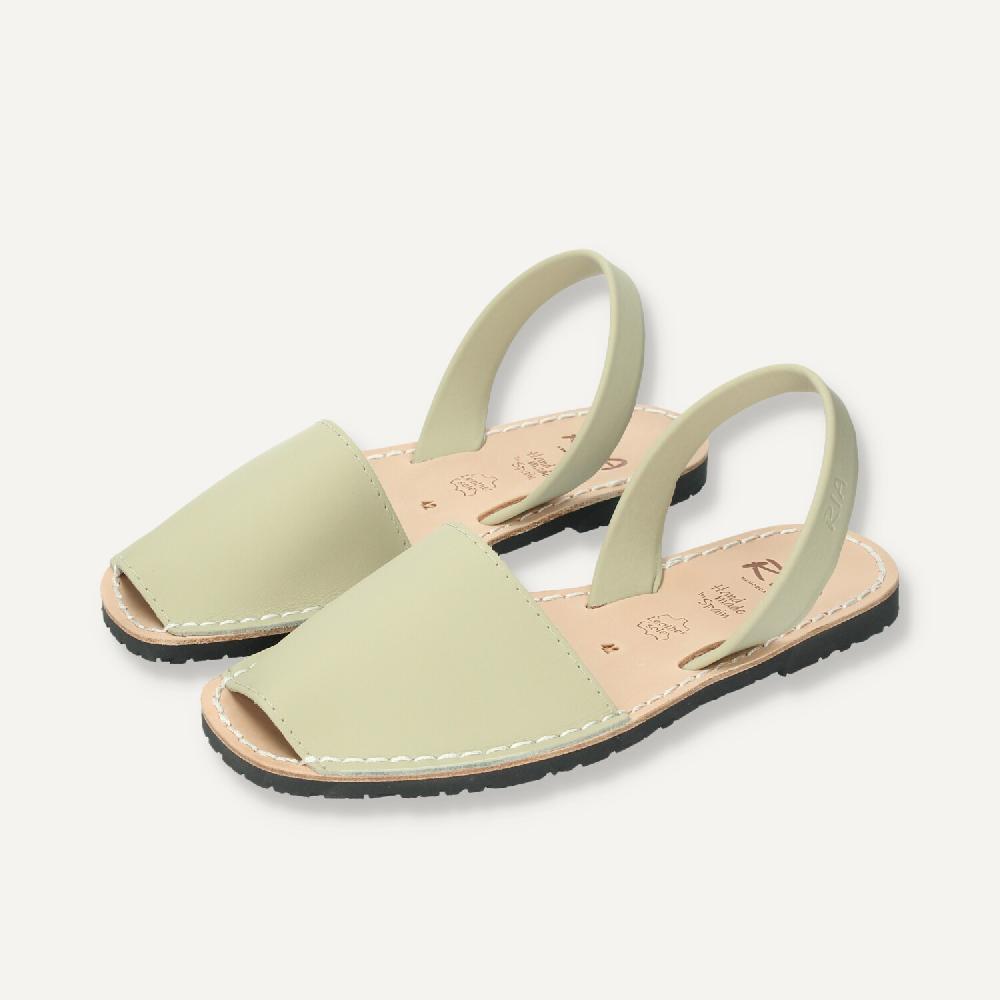 Ria Menorca Menorquina Hombre Menorca Natural