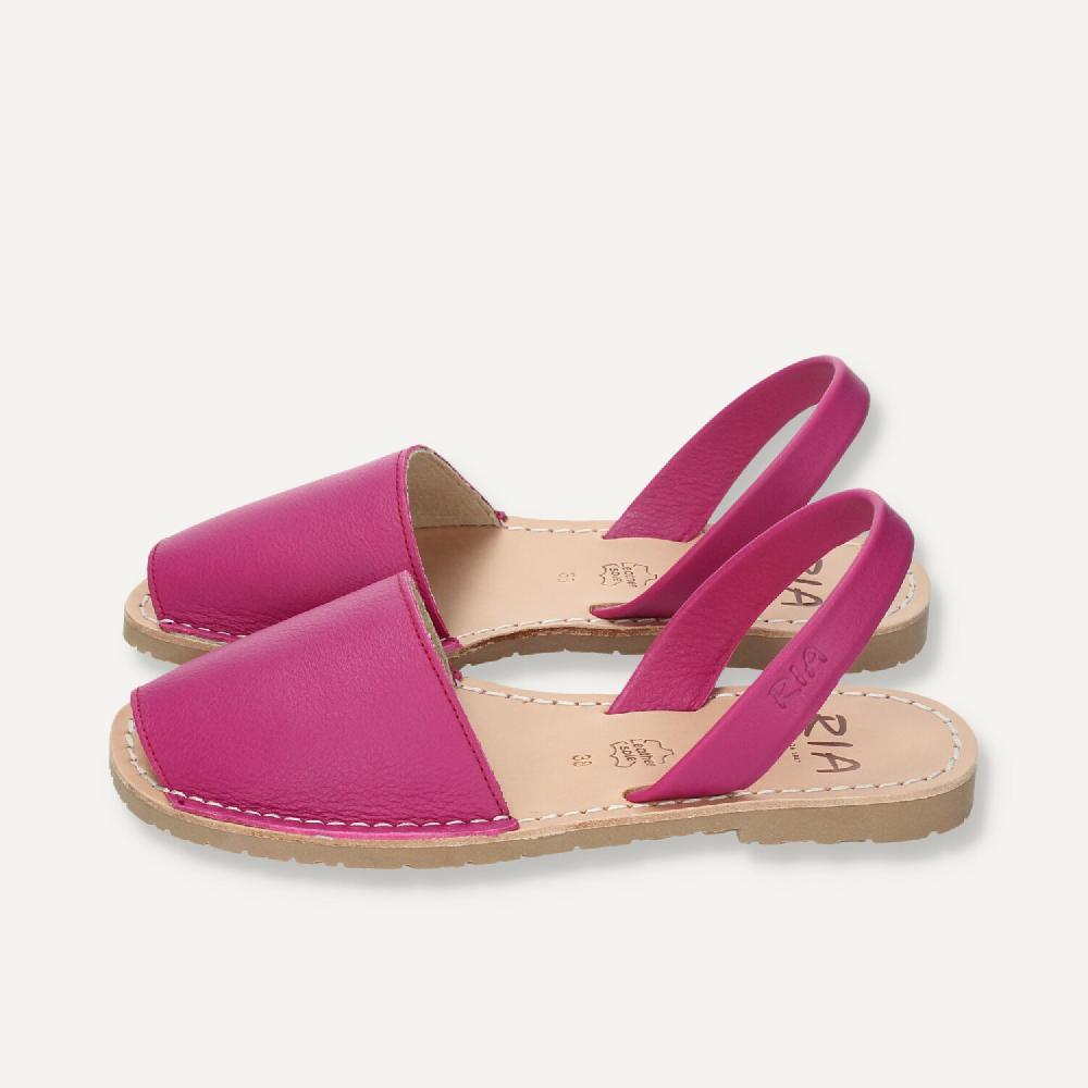 Ria Menorca Menorquina mujer Menorca Fucsia