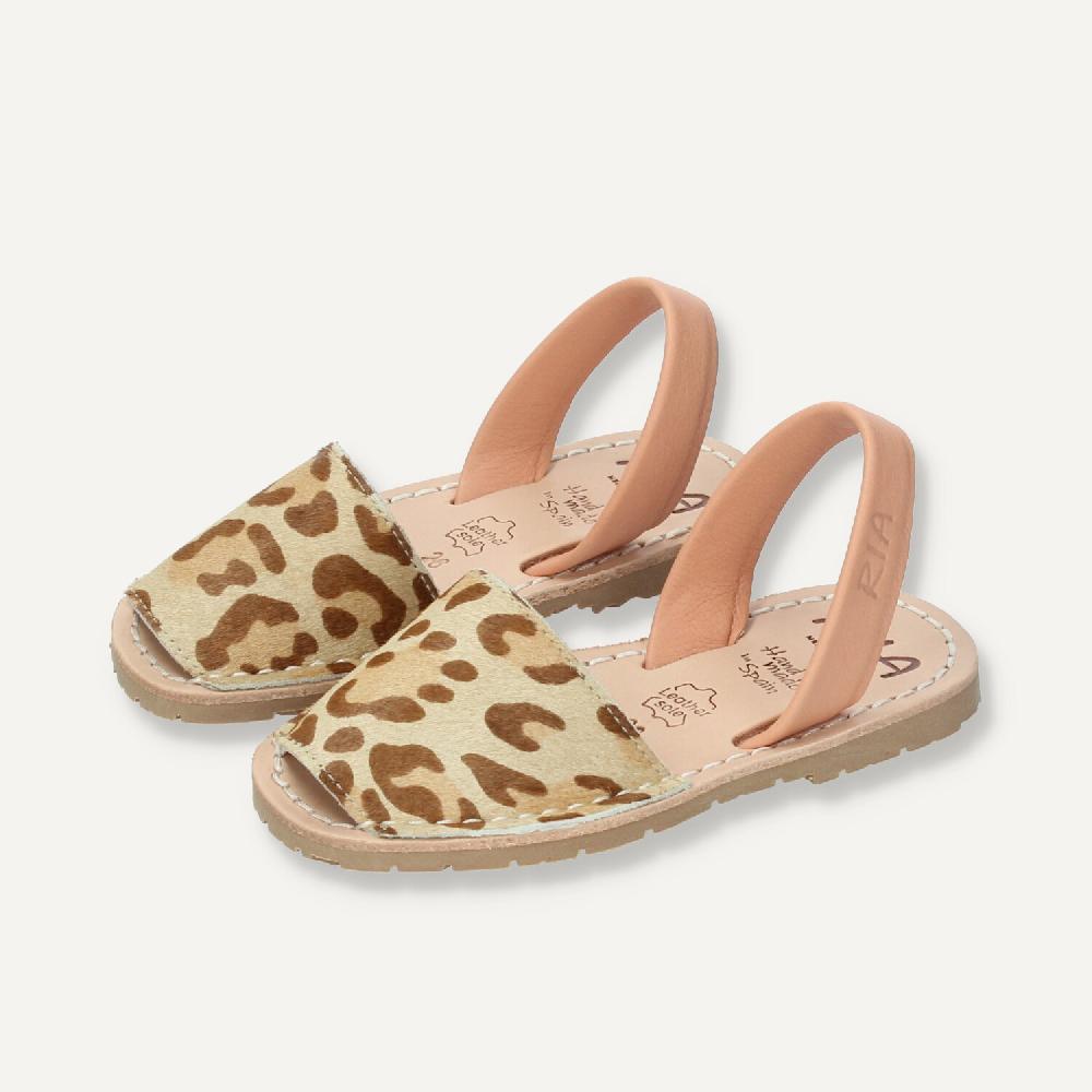 Ria Menorca Menorquina Niña Madagascar Leopardo