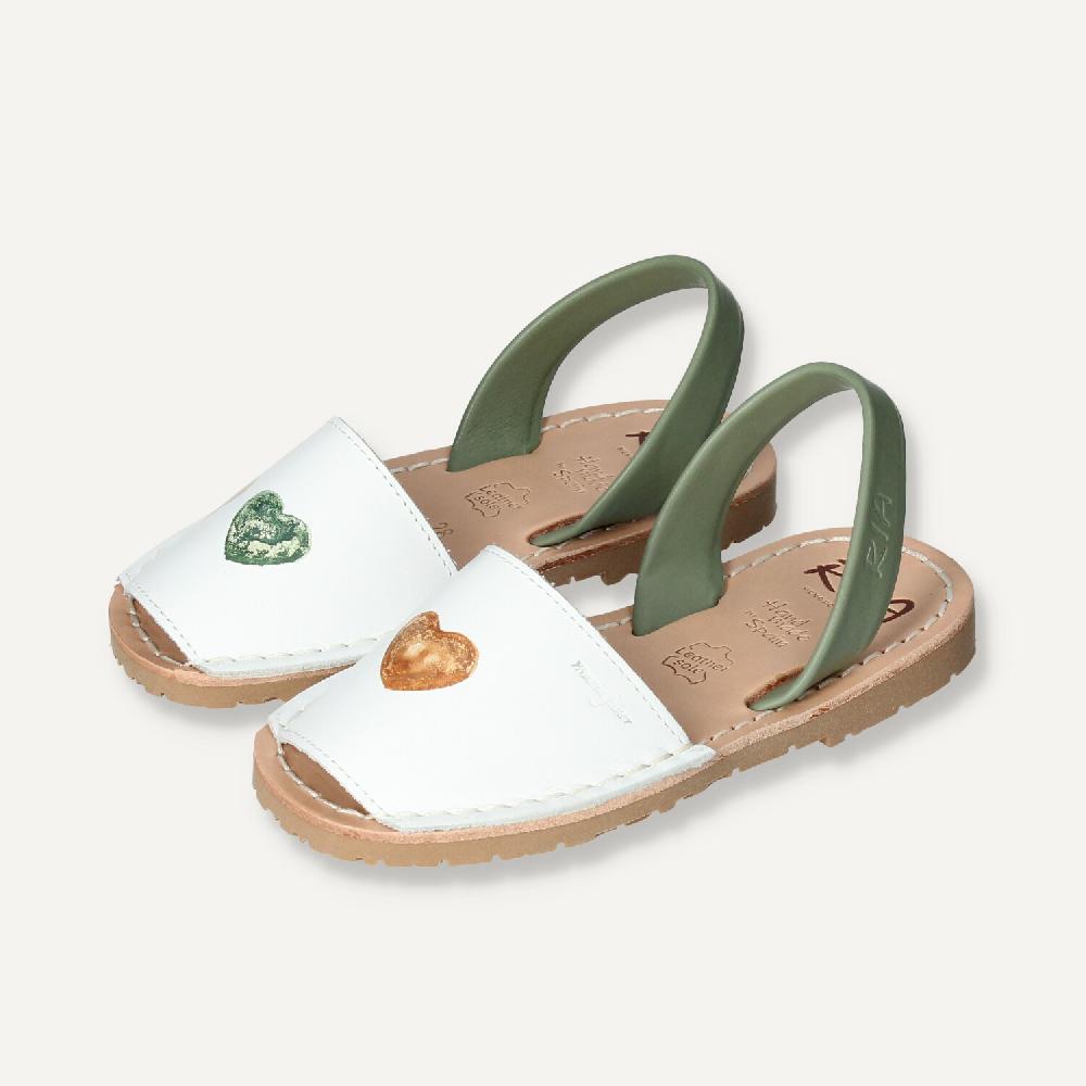 Ria Menorca Menorquina Niña Pintado Corazones